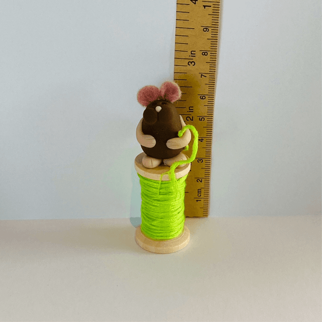 Bobbin mouse